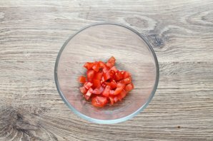 Баклажаны с брынзой и помидорами в духовке